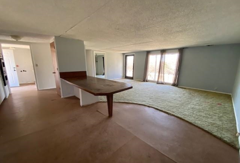 3 Bedrooms Bedrooms, ,2 BathroomsBathrooms,Residential,Single Family,B,1,131637