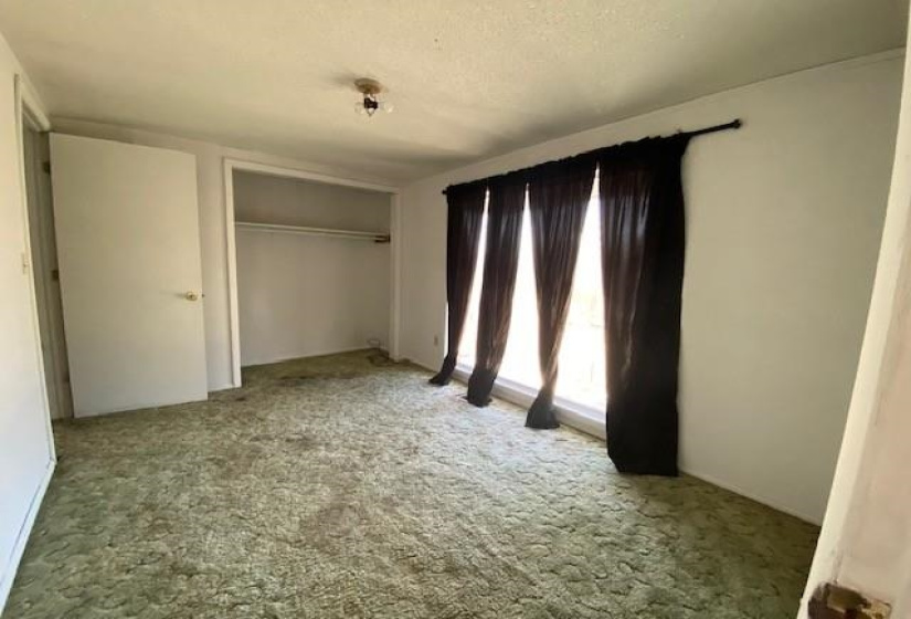 3 Bedrooms Bedrooms, ,2 BathroomsBathrooms,Residential,Single Family,B,1,131637