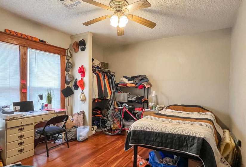 3 Bedrooms Bedrooms, ,1 BathroomBathrooms,Residential,Single Family,McFarland,1,131638