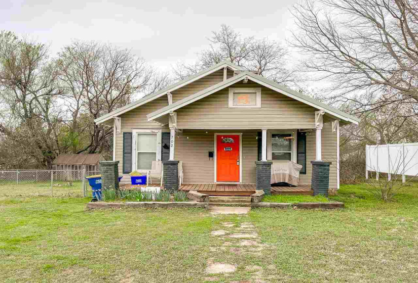 3 Bedrooms Bedrooms, ,1 BathroomBathrooms,Residential,Single Family,McFarland,1,131638