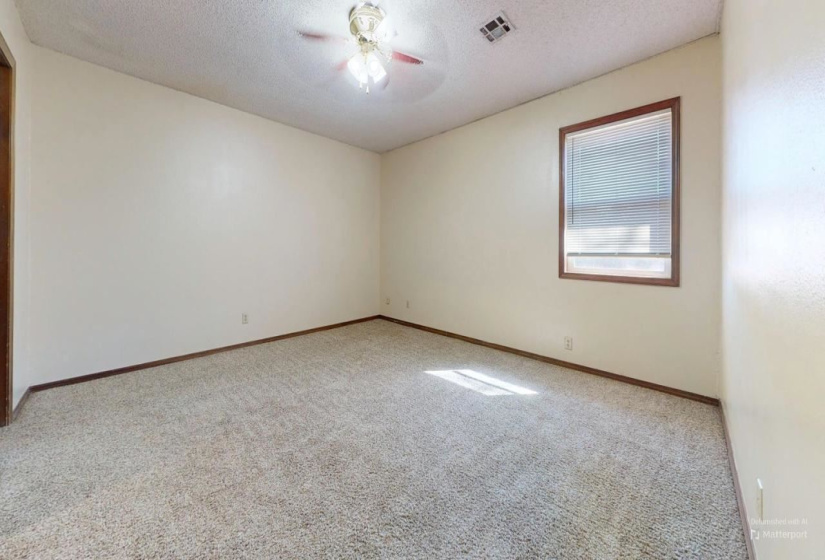0 , 0 ,3 BathroomsBathrooms,Multi-family,Duplex,18th,1,131653