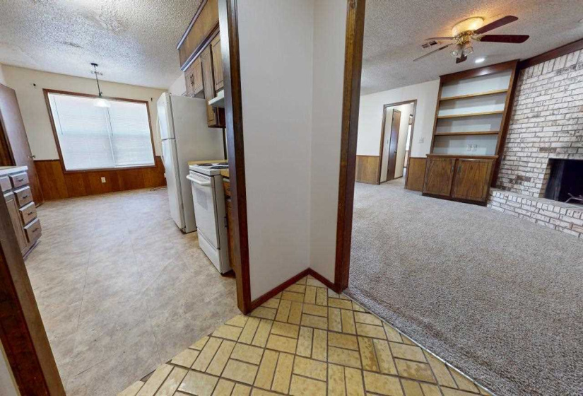 0 , 0 ,3 BathroomsBathrooms,Multi-family,Duplex,18th,1,131653