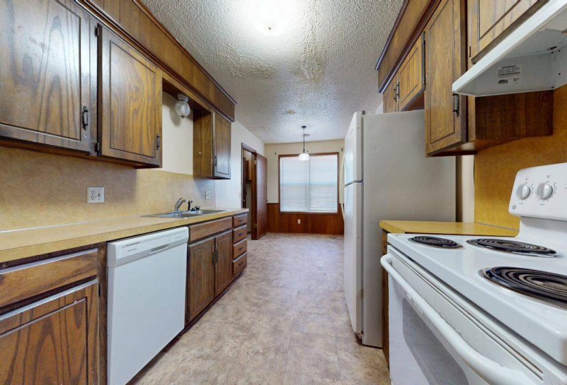 0 , 0 ,3 BathroomsBathrooms,Multi-family,Duplex,18th,1,131653