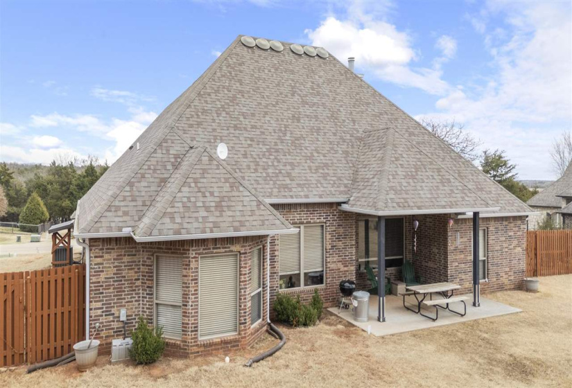 3 Bedrooms Bedrooms, ,2 BathroomsBathrooms,Residential,Single Family,Aloysius,1,131652