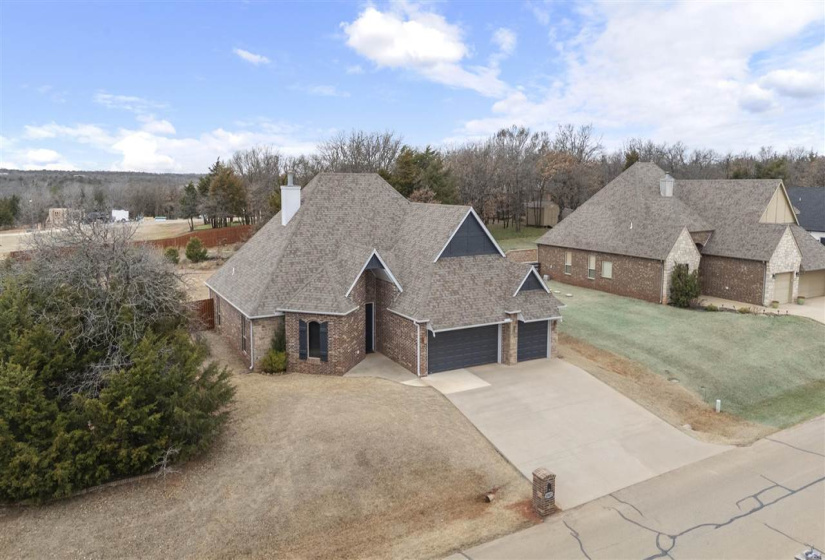 3 Bedrooms Bedrooms, ,2 BathroomsBathrooms,Residential,Single Family,Aloysius,1,131652