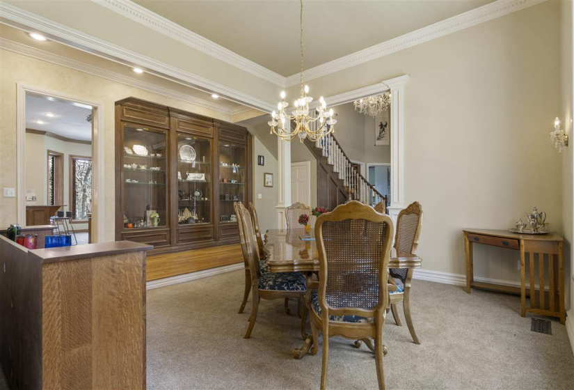 5 Bedrooms Bedrooms, 0 ,4 BathroomsBathrooms,Residential,Single Family,Champion,1.5,131655
