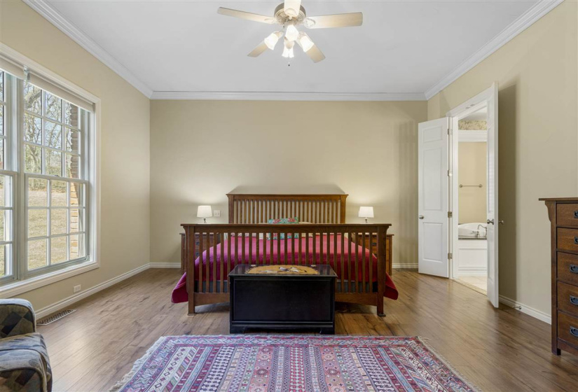 5 Bedrooms Bedrooms, 0 ,4 BathroomsBathrooms,Residential,Single Family,Champion,1.5,131655