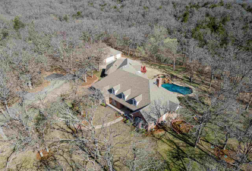 5 Bedrooms Bedrooms, 0 ,4 BathroomsBathrooms,Residential,Single Family,Champion,1.5,131655