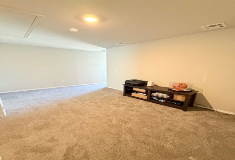 3 Bedrooms Bedrooms, 0 ,2 BathroomsBathrooms,Residential,Single Family,18th,2,131658