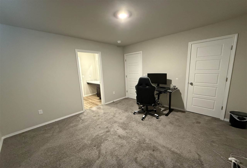 3 Bedrooms Bedrooms, 0 ,2 BathroomsBathrooms,Residential,Single Family,18th,2,131658