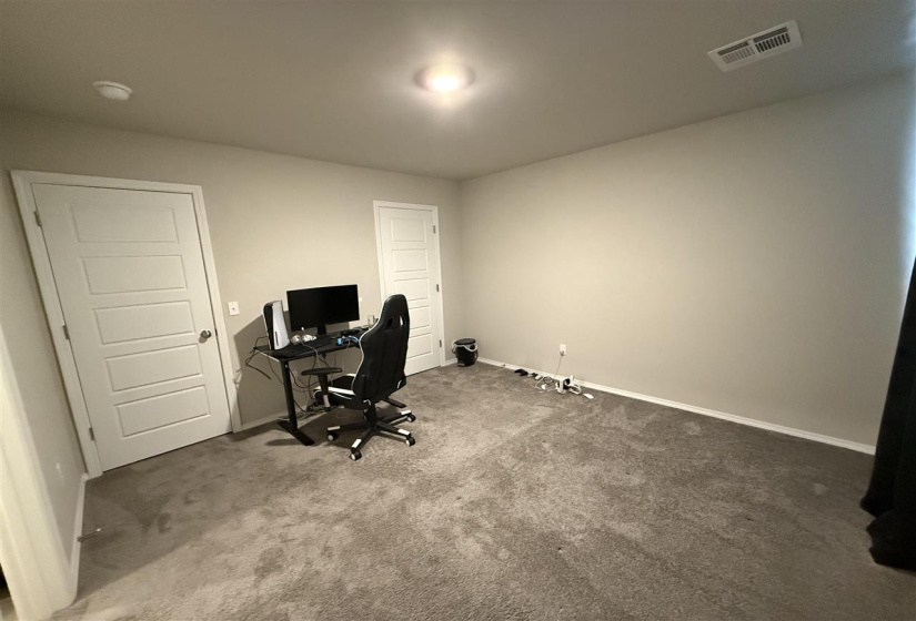3 Bedrooms Bedrooms, 0 ,2 BathroomsBathrooms,Residential,Single Family,18th,2,131658