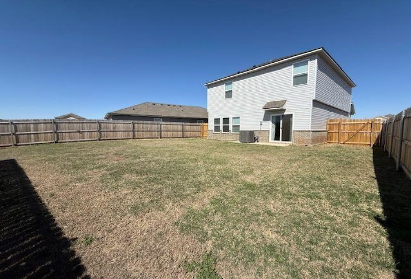 3 Bedrooms Bedrooms, 0 ,2 BathroomsBathrooms,Residential,Single Family,18th,2,131658