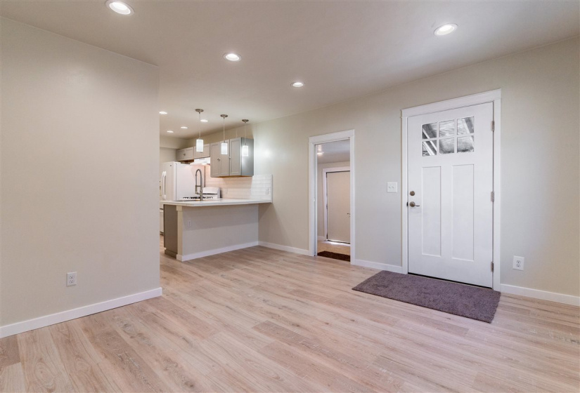1 Bedroom Bedrooms, ,1 BathroomBathrooms,Residential,Single Family,Husband,1,131659