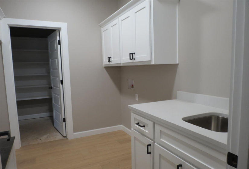 4 Bedrooms Bedrooms, ,2 BathroomsBathrooms,Residential,Single Family,Adair,1,131660