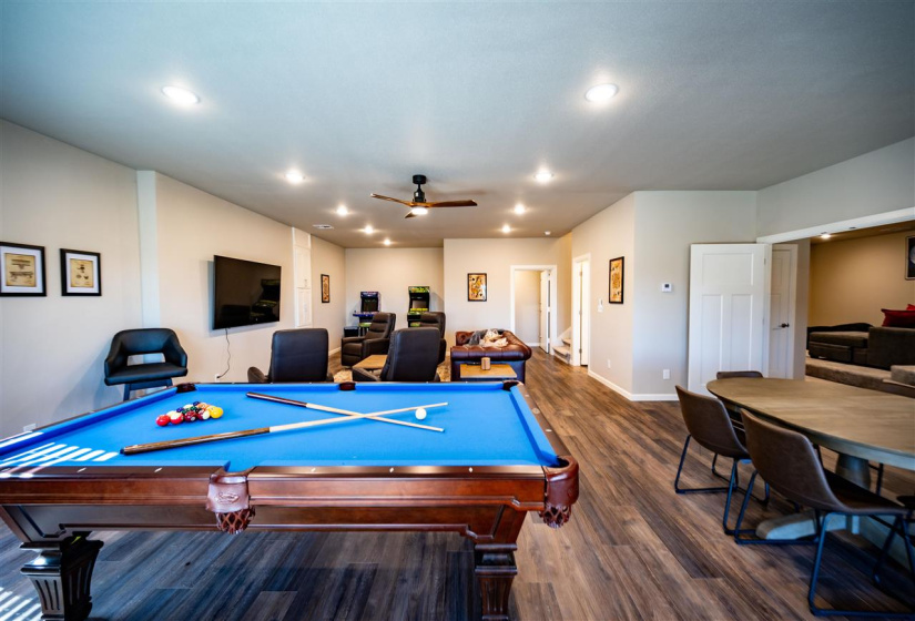 4 Bedrooms Bedrooms, ,4 BathroomsBathrooms,Residential,Single Family,122nd,3,131676