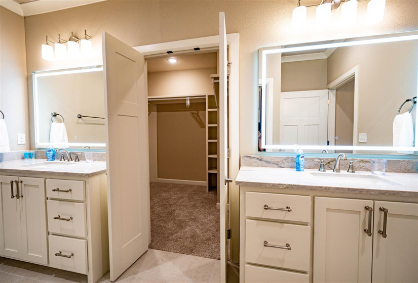4 Bedrooms Bedrooms, ,4 BathroomsBathrooms,Residential,Single Family,122nd,3,131676