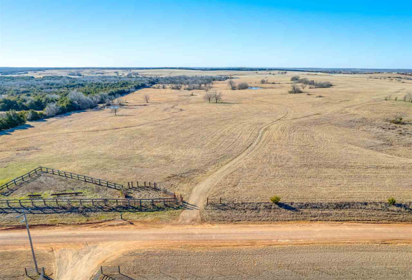 Lots/land,Unplatted,780,131682