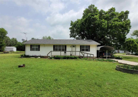 3 Bedrooms Bedrooms, ,2 BathroomsBathrooms,Residential,Single Family,Holly,1,131683