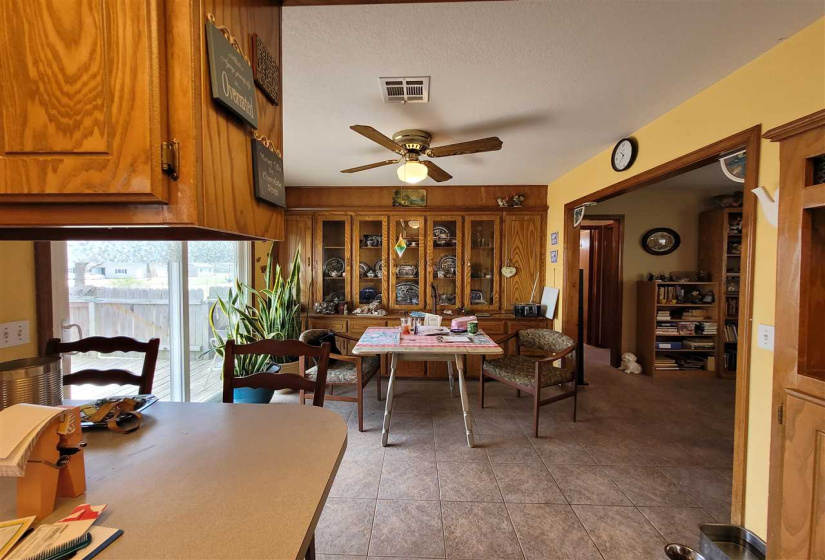 3 Bedrooms Bedrooms, ,2 BathroomsBathrooms,Residential,Single Family,Holly,1,131683
