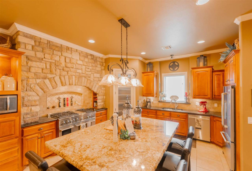 4 Bedrooms Bedrooms, ,3 BathroomsBathrooms,Residential,Single Family,Turtle Pond,2,131703