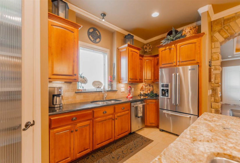 4 Bedrooms Bedrooms, ,3 BathroomsBathrooms,Residential,Single Family,Turtle Pond,2,131703