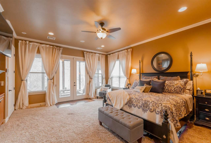 4 Bedrooms Bedrooms, ,3 BathroomsBathrooms,Residential,Single Family,Turtle Pond,2,131703
