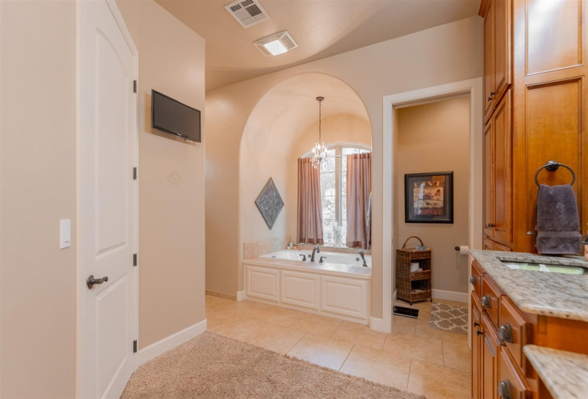 4 Bedrooms Bedrooms, ,3 BathroomsBathrooms,Residential,Single Family,Turtle Pond,2,131703