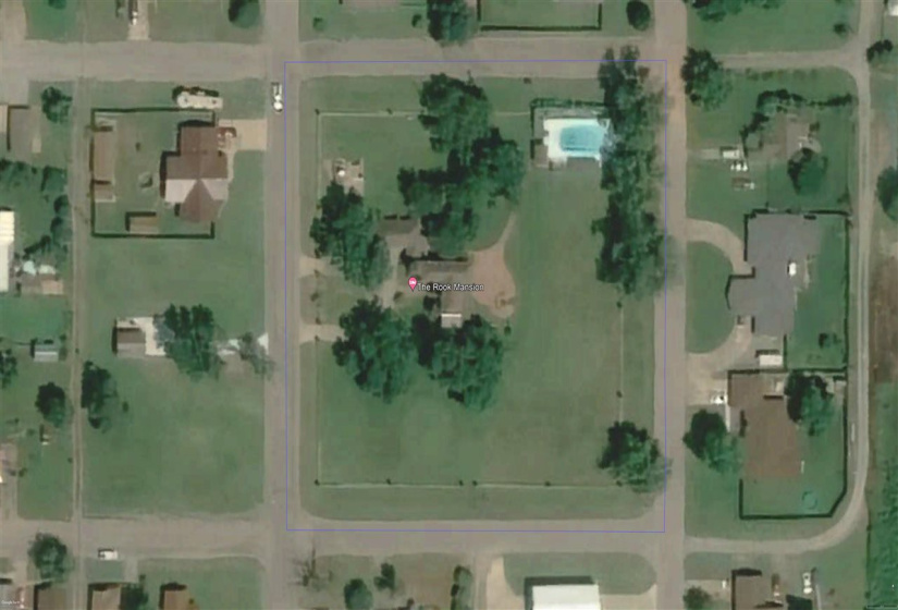 5 Bedrooms Bedrooms, ,5 BathroomsBathrooms,Residential,Single Family,Burford,1.5,131710