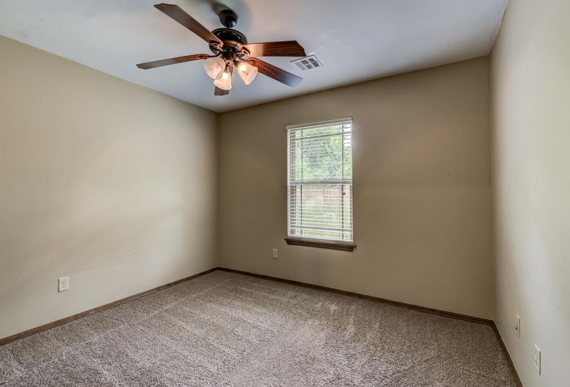 4 Bedrooms Bedrooms, ,2 BathroomsBathrooms,Residential,Single Family,Carnes,1,131713