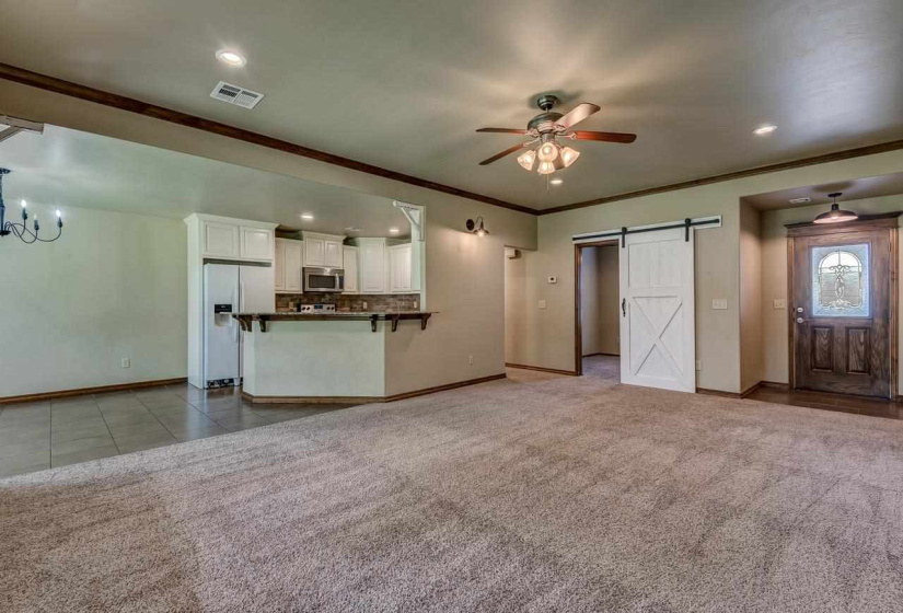 4 Bedrooms Bedrooms, ,2 BathroomsBathrooms,Residential,Single Family,Carnes,1,131713