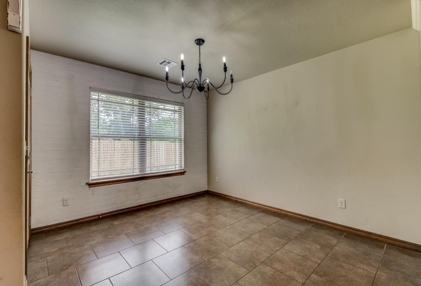 4 Bedrooms Bedrooms, ,2 BathroomsBathrooms,Residential,Single Family,Carnes,1,131713