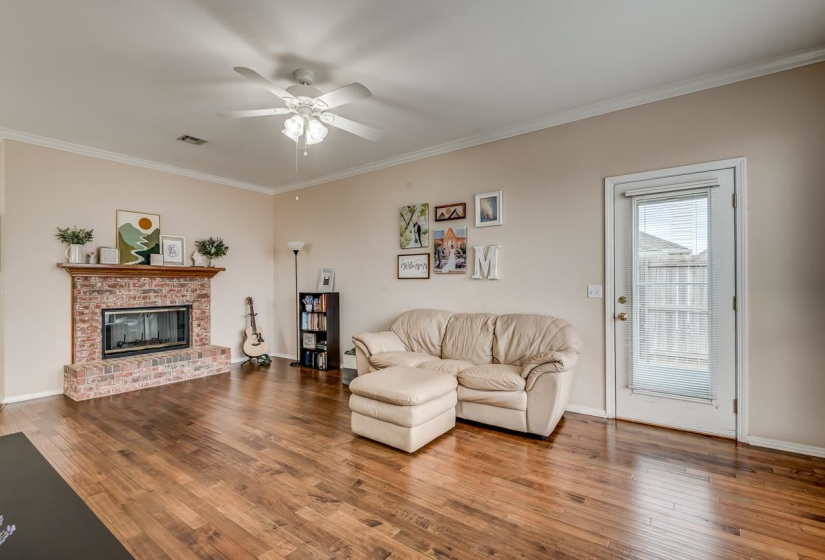 3 Bedrooms Bedrooms, ,2 BathroomsBathrooms,Residential,Single Family,Windsor,1,131714