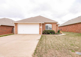 3 Bedrooms Bedrooms, ,2 BathroomsBathrooms,Residential,Single Family,Windsor,1,131714