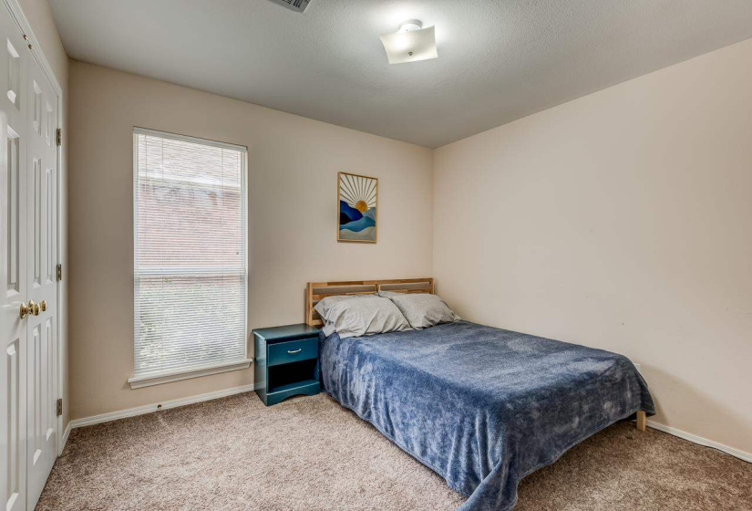 3 Bedrooms Bedrooms, ,2 BathroomsBathrooms,Residential,Single Family,Windsor,1,131714