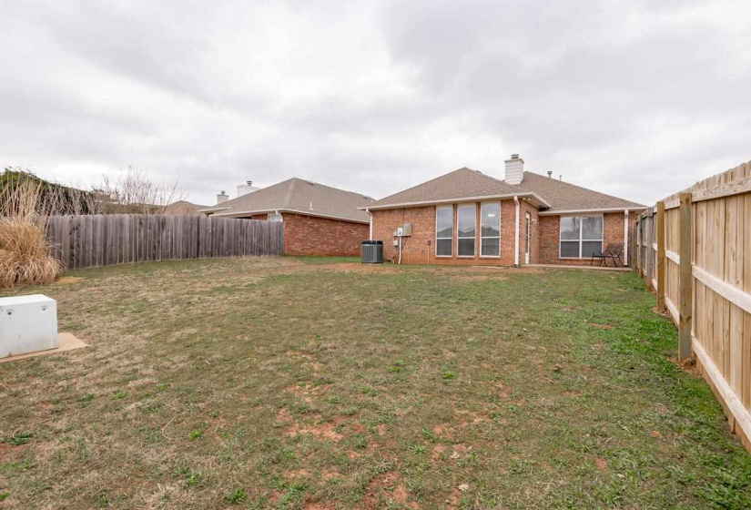 3 Bedrooms Bedrooms, ,2 BathroomsBathrooms,Residential,Single Family,Windsor,1,131714