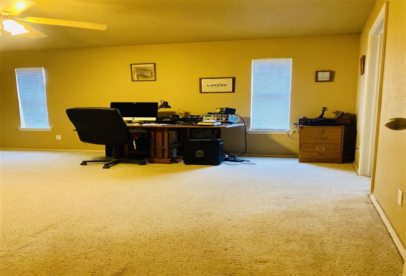 3 Bedrooms Bedrooms, ,2 BathroomsBathrooms,Residential,Single Family,DALTON,1,131723