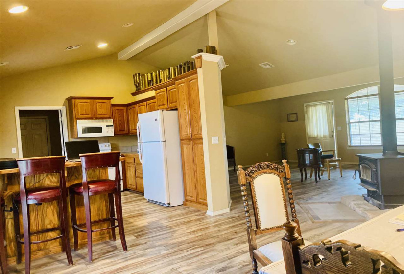 3 Bedrooms Bedrooms, ,2 BathroomsBathrooms,Residential,Single Family,DALTON,1,131723