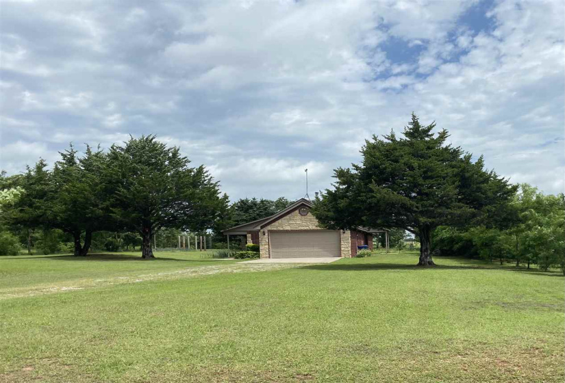 3 Bedrooms Bedrooms, ,2 BathroomsBathrooms,Residential,Single Family,DALTON,1,131723