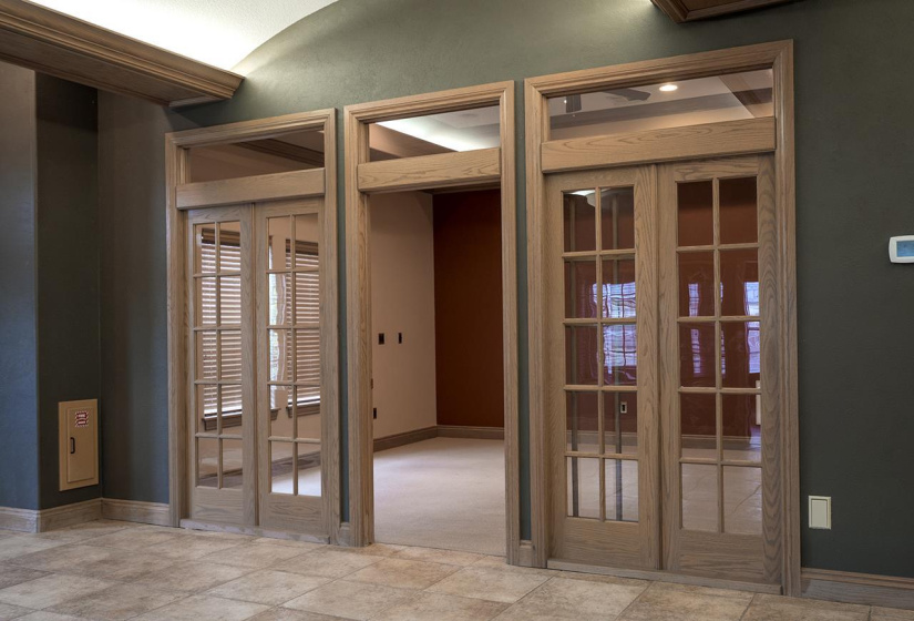 6 BathroomsBathrooms,Commercial/industrial,Commercial,Lakeview,2,131724