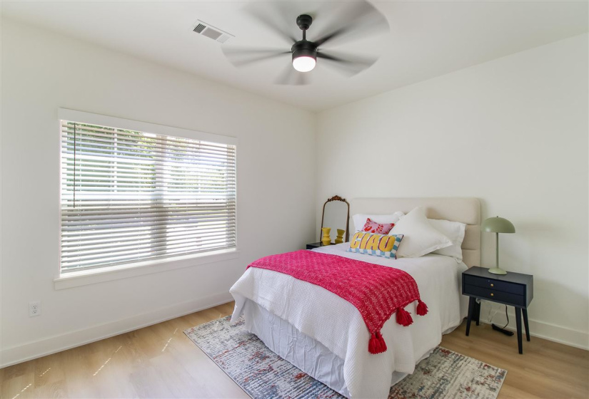 4 Bedrooms Bedrooms, ,4 BathroomsBathrooms,Residential,Condominium/townhouse,Husband,2,131737