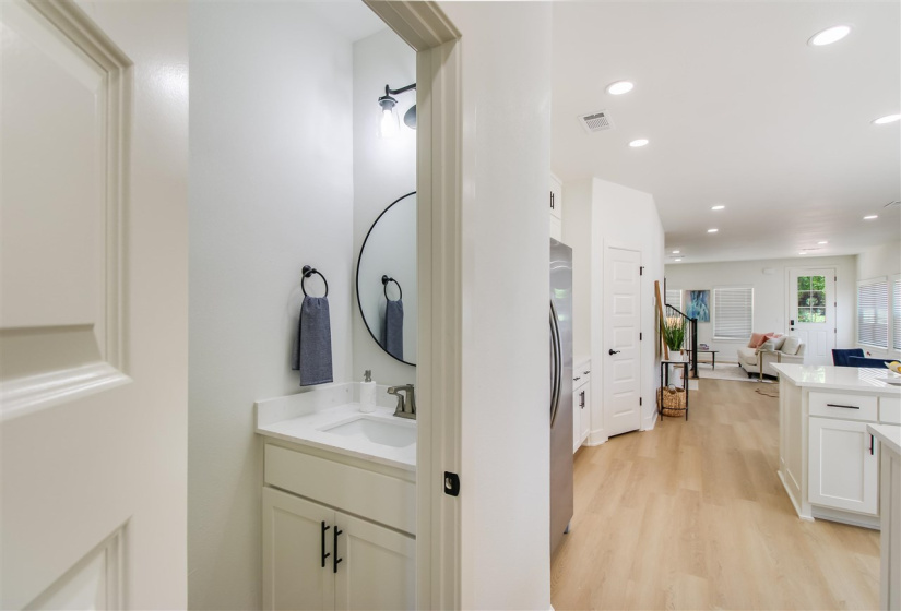 4 Bedrooms Bedrooms, ,4 BathroomsBathrooms,Residential,Condominium/townhouse,Husband,2,131737