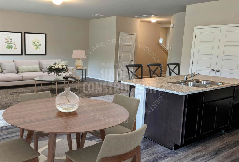 4 Bedrooms Bedrooms, ,2 BathroomsBathrooms,Residential,Single Family,Ravine,1,131740