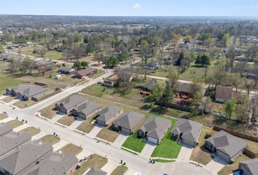 4 Bedrooms Bedrooms, ,2 BathroomsBathrooms,Residential,Single Family,Franklin,1,131741