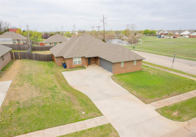 4 Bedrooms Bedrooms, ,2 BathroomsBathrooms,Residential,Single Family,Stallard,1,131746