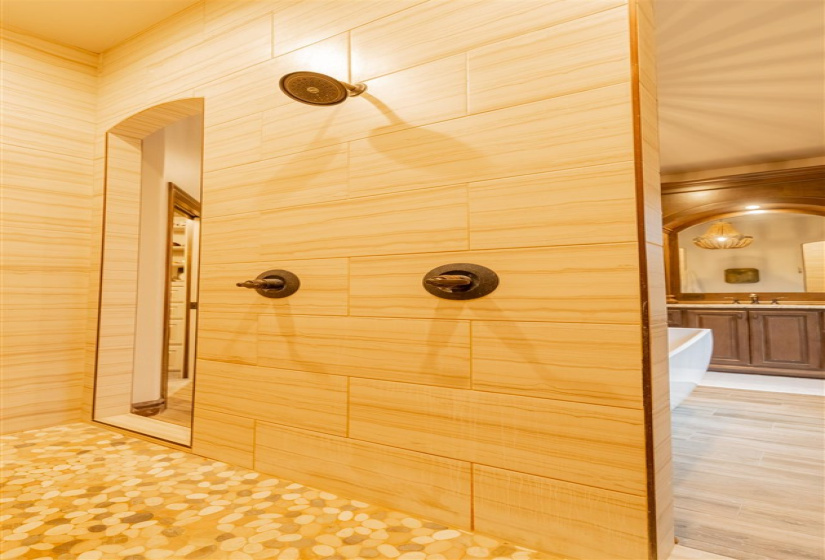 3 Bedrooms Bedrooms, ,2 BathroomsBathrooms,Residential,Single Family,3310,1,131750