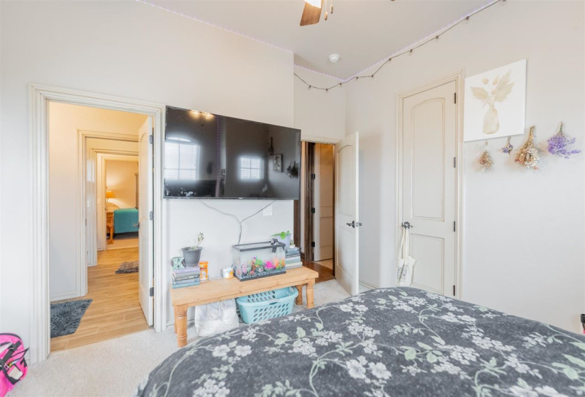 3 Bedrooms Bedrooms, ,2 BathroomsBathrooms,Residential,Single Family,3310,1,131750