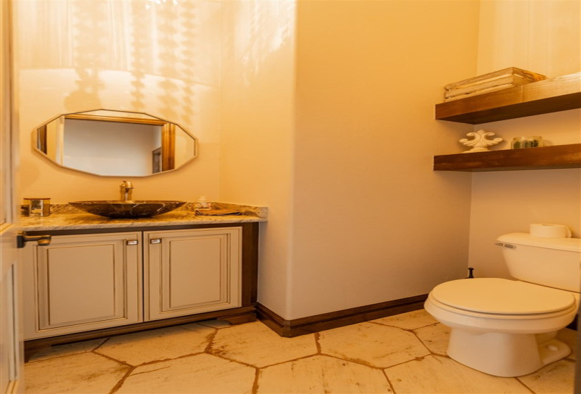 3 Bedrooms Bedrooms, ,2 BathroomsBathrooms,Residential,Single Family,3310,1,131750