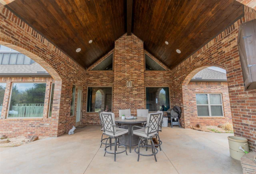 3 Bedrooms Bedrooms, ,2 BathroomsBathrooms,Residential,Single Family,3310,1,131750