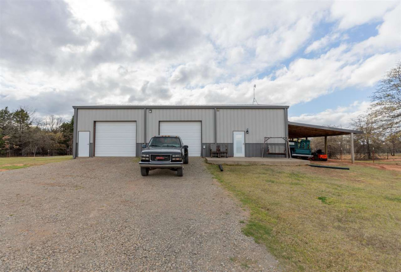 3 Bedrooms Bedrooms, ,2 BathroomsBathrooms,Residential,Single Family,3310,1,131750
