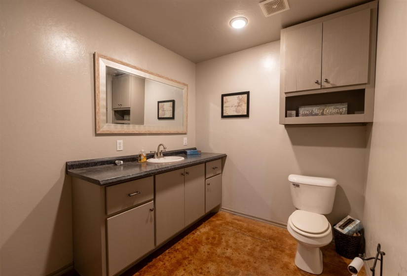 3 Bedrooms Bedrooms, ,2 BathroomsBathrooms,Residential,Single Family,3310,1,131750